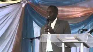 Kuishi maisha matakatifu katika dunia ya dhambi by Pastor Safari