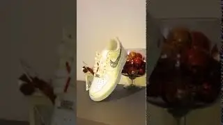 NIKE AIR FORCE 1 DIAMOND