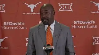Technique is a key for Longhorn Track & Field Coach Edrick Flor&eacute;al [June, 22, 2018]
