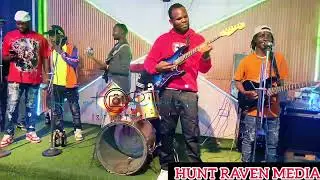 Full: MUSOVE BAND AND UTUTI WA KYUMA ELECTRIFYING LIVE PERFORMANCE AT CAPTAIN LOUNGE  @bernardnzili 