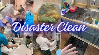 Disaster Clean With Me! Chatty Cleaning Video | Weightloss | Take in Clothes | Motivation | Laundry