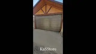Uşă de garaj tip sectională, culoare Stejar Auriu