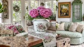 Sage Green Chalk Paint Makeover 💚 | Rustic Vintage Farmhouse Decor Ideas You&rsquo;ll Adore!