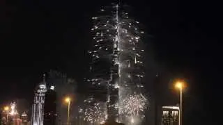 NEW YEAR 2014 FIREWORKS AT BURJ KHALIFA DUBAI HD 1080p