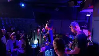 🌟 Minni Manchester &ndash; Good Vibes (Live in Frankfurt, Germany) 🎤✨