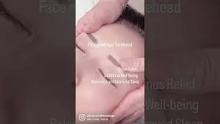 Facial massage: forehead #massage #skincare #massagetreatment #alternativemedicine