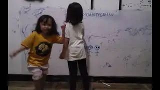 Coret2 tembok X Belajar Menulis di White Board Sticker