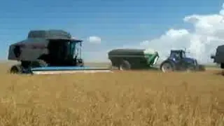 3 Gleaner R-72's