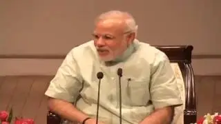 'HOW CAN I BECOME PM OF INDIA' student ask to Modi