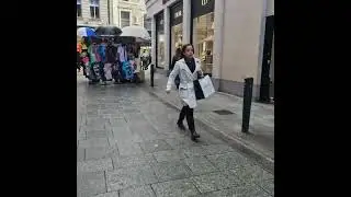 Dublin Street Walk