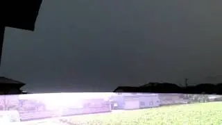 【落雷】衝撃！　縦に落ちまくる稲妻