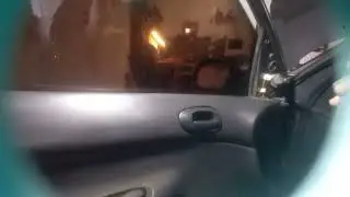 Como desmontar forro da porta Peugeot 207