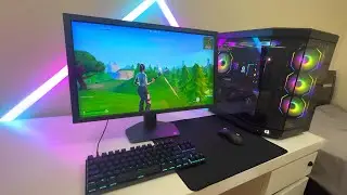 I Bought a PRO vs CHEAP Gaming Setup...