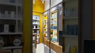 Mobile Shop Interior