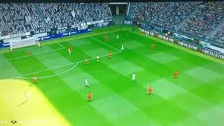 Paredes adelanta a la Juventus ante el Monza 1-0