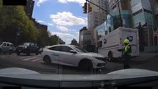 fantuan delivery drivers be like (headphone warning)