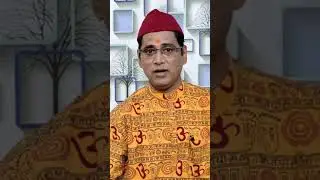 घराचा दरवाजा आणि देवघर