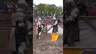 HUGE Executioner Sword (me, brown) vs Tim at the Full Steel Combat show! #knights #medieval #sword
