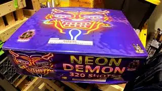 Neon Demon vs Neon Demon 2.0 (320s)