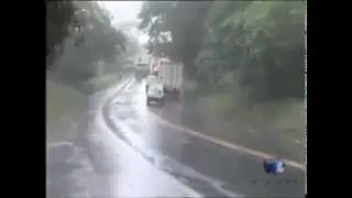 Motorista bom de bra&ccedil;o..