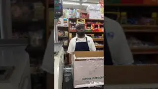 Блины с индейкой, беконом, яйцом и сыром по рецепту OCKY