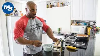 What Pro Bodybuilders Eat For Breakfast | Errol Moore Shares His Meal 1