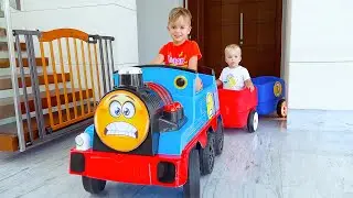 Vlad and Niki in The World Biggest Bounce House for kids
