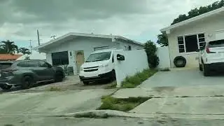 W 32 STREET MIAMI