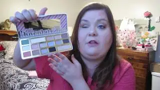 Vlogmas Day 11 Too Faced White Chocolate Bar VS Chip