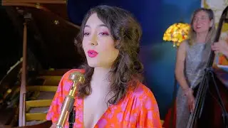 Mademoiselle Swing Trio (Tatiana Eva-Marie) &ndash; Fly Me To The Moon