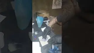 Justin Smet is live! Black tortoise review and doing a tattoo with it
