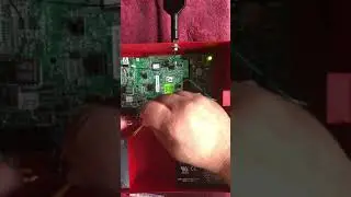 Monitoring the StarLink Communicator Power Supply to Trigger Local FACP Trouble