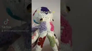 Meet Octavia! Should I do a tutorial for her? 👀🧶🐙 #crochet #crochetoctopus #octopus #tutorial