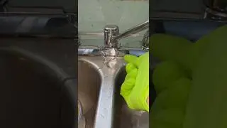 HOW TO: Kitchen Faucet Replacement #plumbing #plumber #diy #howto #asmr #kitchen #faucet #shorts