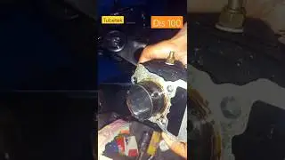 discver 100 piston tightness checking #engineering #engine #bikelover #tricks #bikeenginerepair