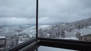 Brand New Turn-Key Ski-in/Ski-out Penthouse at Deer Valley