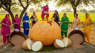 Miniature Punjabi Women Making Giant Pani Puri 🥟💧 | Village Street Food