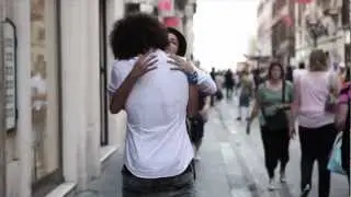 Sal Da Vinci e Ornella Vanoni - Senza Un Motivo - video ufficiale