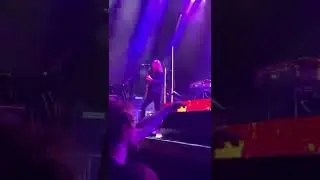 Mikael&rsquo;s unexpected growl 👹| Devil&rsquo;s Orchard, Live in Utrecht 20.11.2022