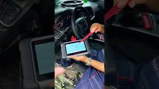 Индикатор контроля тяги ABS? #dodge #tractioncontrol #dodgechallenger #mopar #shorts #viral #abs