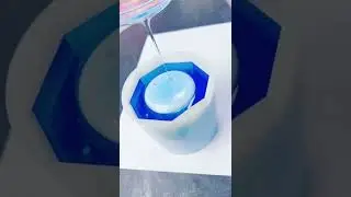 Blue pen holder