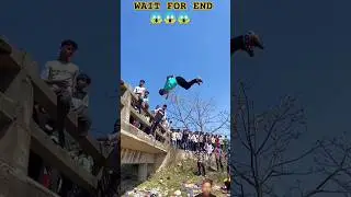 High jump 😱 #stunt #dance #flipinpublic #publicstunt #army