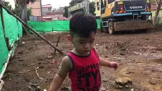 Practice kid in field, | kid view in field |