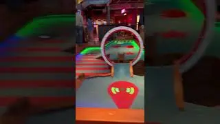 Best Putt Putt Golf Course in America! Putshack St. Louis Ramp Hole! Best Hole at Putt Shack STL!