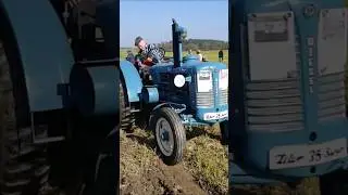 Zetor Super 35 plowing | Beautiful Tractors #shorts