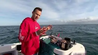 Rigging up a silver whiting with Lee Rayner