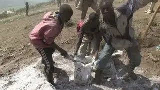Children ditch school for mining in DRC