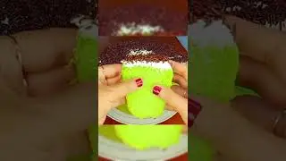 Pandan cake with chocolate cream is a must try, the texture is soft #shorts #pandan cake