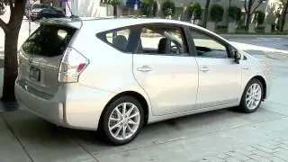 2012 Toyota PriusV Hybrid, Detailed Walkaround