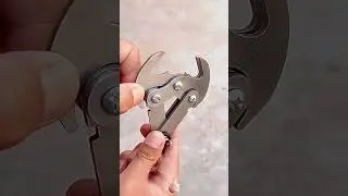 Self - made convenient multifunctional gravity hook
